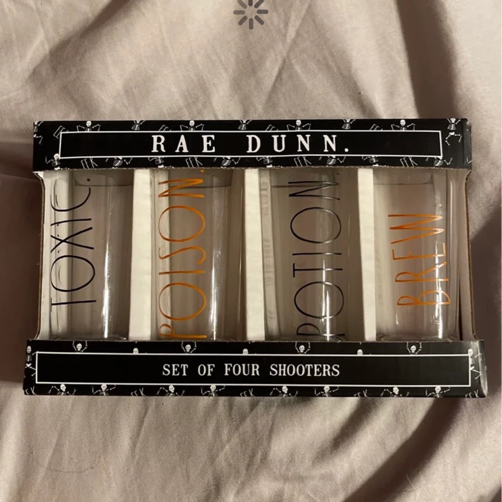 Rae Dunn shooter set